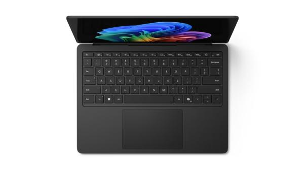 Microsoft Surface Laptop 13.8" (8. edícia)/ U7-366H/ 13, 8"/ 2304x1536/ T/ 64GB/ 1TB/ Intel int/ W11P/ Black/ 2R 