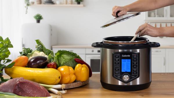 Salente Ario II, multifunkčný hrniec s teplovzdušnou rúrou 