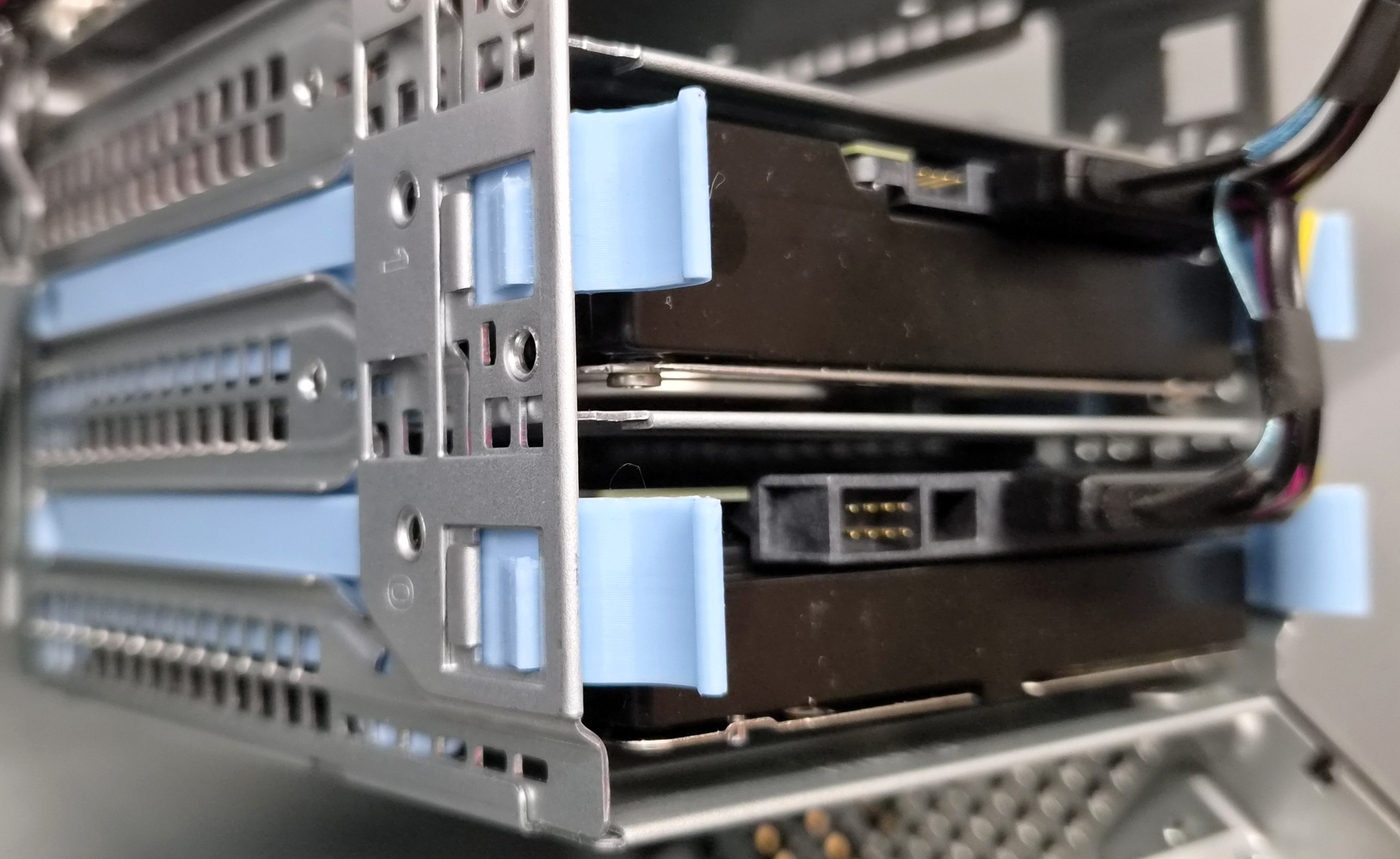 Rámček pre 3, 5" disky k DELL PowerEdge T160 