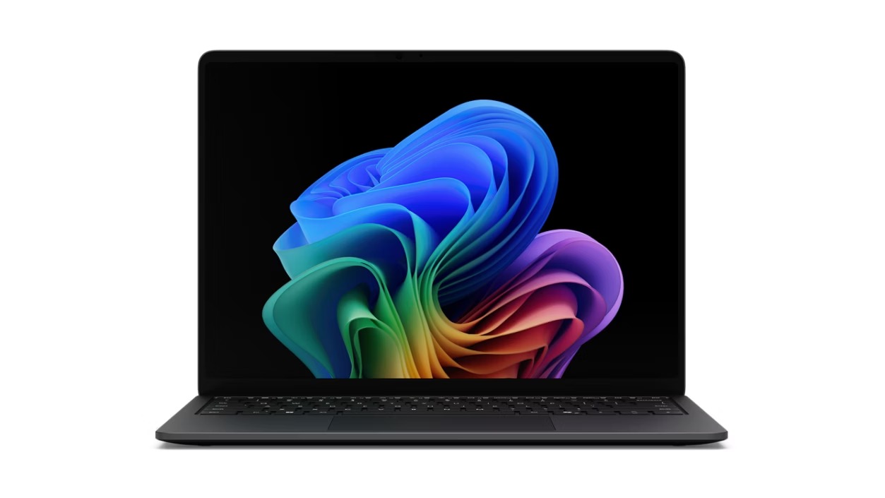 Microsoft Surface Laptop 13.8" (8. edícia)/ U7-366H/ 13, 8"/ 2304x1536/ T/ 64GB/ 1TB/ Intel int/ W11P/ Black/ 2R 