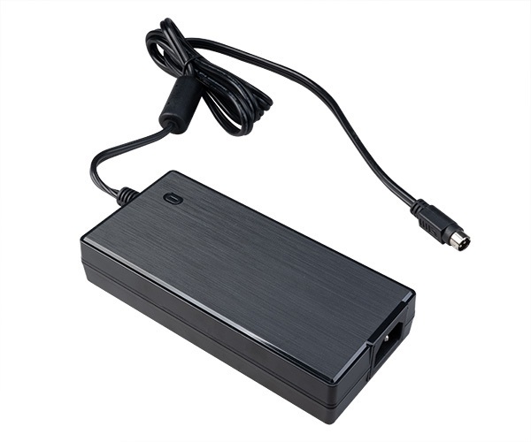 150W adaptér k AKASA 