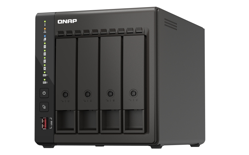QNAP TS-453E-8G (4core 2, 6GHz, 8GB RAM, 4x SATA, 2x M.2 NVM slot, 2x HDMI 4K, 2x 2, 5GbE, 4x USB) 