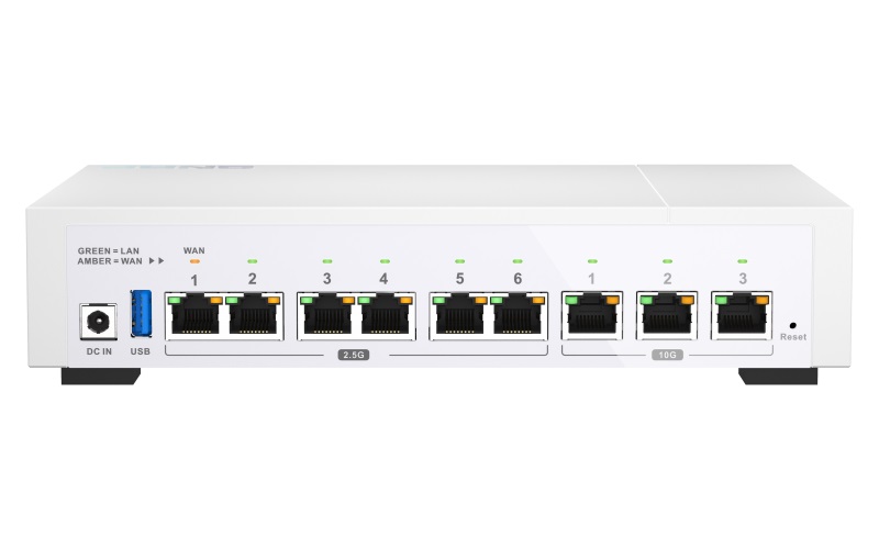 QNAP SD-WAN router QHora-322 (4jadrový procesor, 4GB DDR4 RAM, 6x 2, 5GbE, 3x 10GbE, 1x USB 3.2 Gen1) 