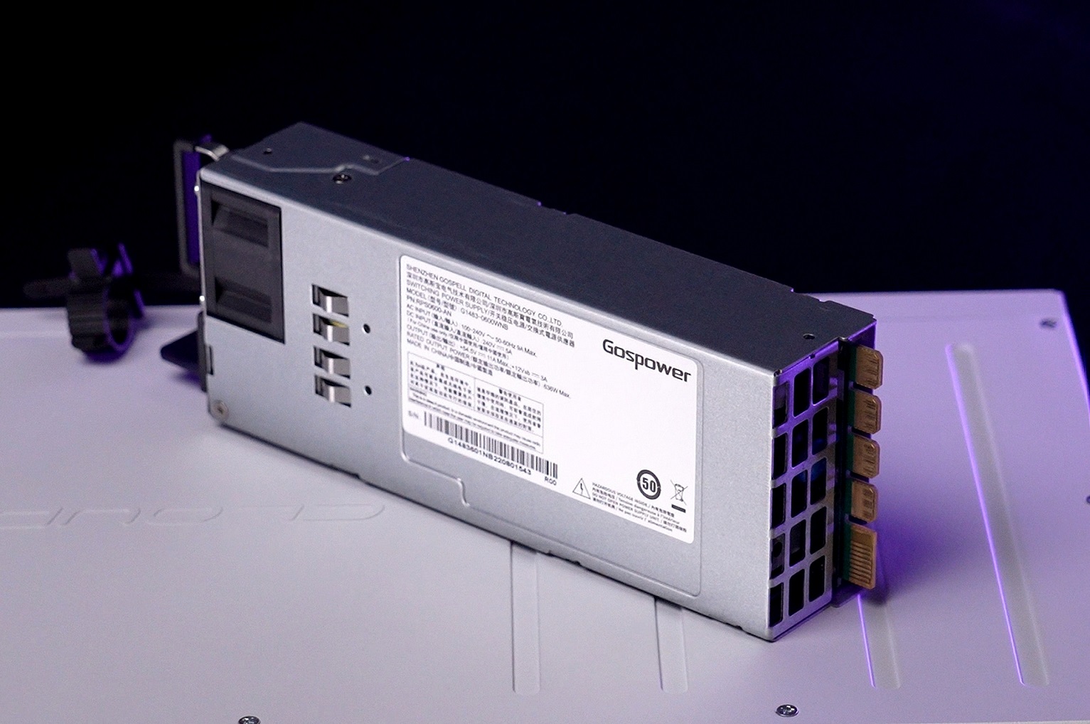 MikroTik G1483-0600WNB, Hot Swap 54.5V 10.35A náhradný zdroj pre CRS320-8P-8B-4S+RM