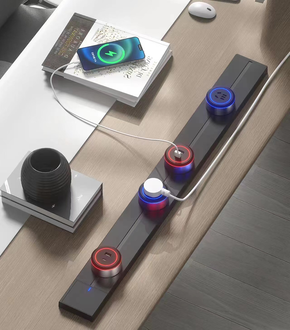 Zásuvkový modul Viking A60SB, strieborno-čierna/ výstupy - 1xUSB-A, 1xUSB-C/ výkon až 2500W/ 230V, 16A, 50Hz 