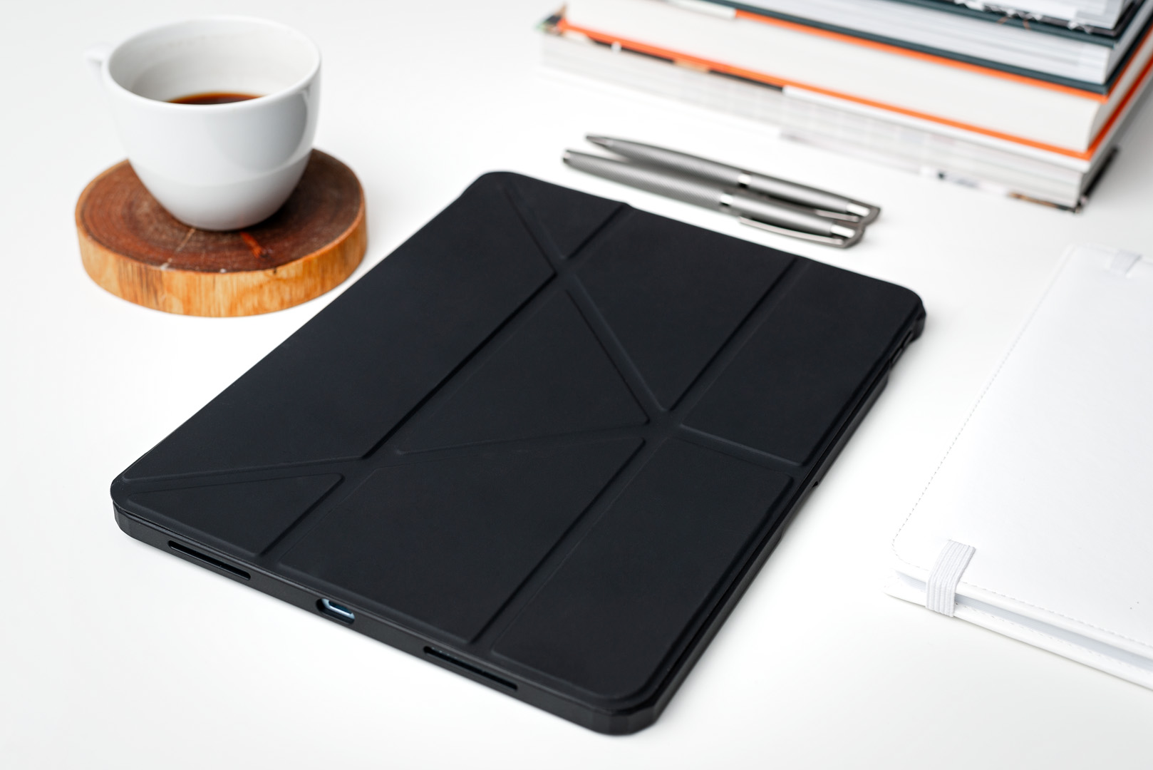 ER POWER Flip Folio pre Apple iPad Pro 13 (2024) čierny 