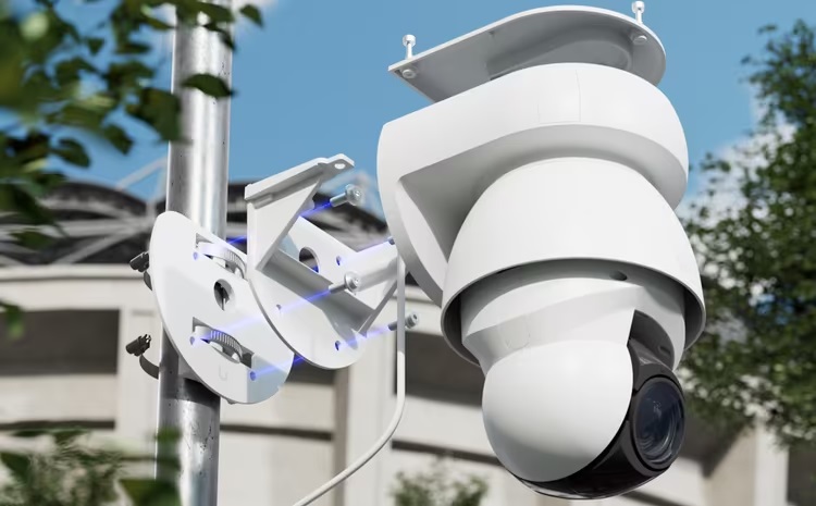 Ubiquiti UVC-AI-PTZ-W - UniFi Protect AI PTZ Industrial, biela 