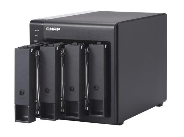 QNAP TR-004 rozšiřujicí jednotka (4xSATA,  USB-C 3.2 Gen1)1