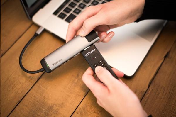 VERBATIM USB 3.0 Disk 128 GB - Zabezpečená klávesnica (R:160/ W:150 MB/ s) GDPR6