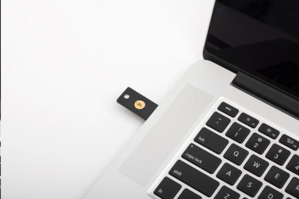 YubiKey 5 NFC - USB-A,  kľúč/ token s viacfaktorovou autentifikáciou (NFC),  podporou OpenPGP a Smart Card (2FA)5