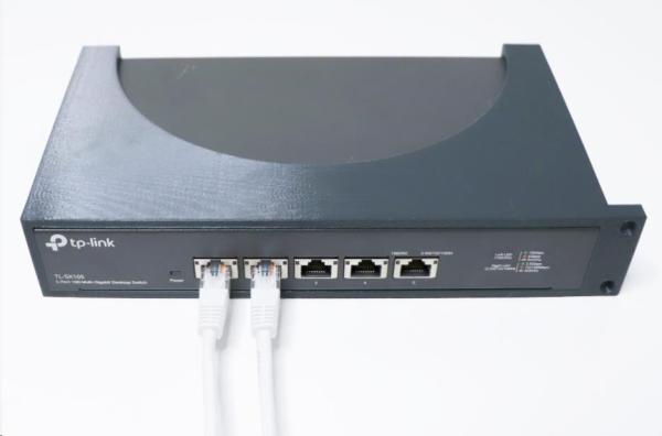 TP-Link D-TP226 - Držák do racku pro TL-SG108-M2/ TL-SX105/ ER7206/ ER7212PC/ ER707-M2,  šedý3