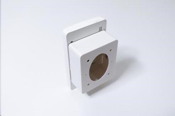 TP-Link D-EAPWALL-C,  držák box pro upevnění na zeď pro EAP235-Wall,  EAP615-Wall,  EAP655-Wall,  bílý (1ks)3