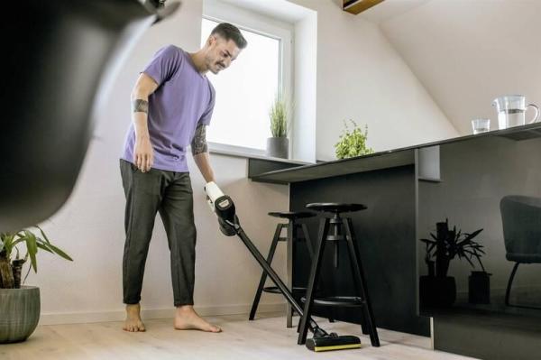 Karcher VC 4 Cordless myHome tyčový vysavač,  78 dB,  2 rychlosti provozu,  cyklónová technologie,  funkce Boost5