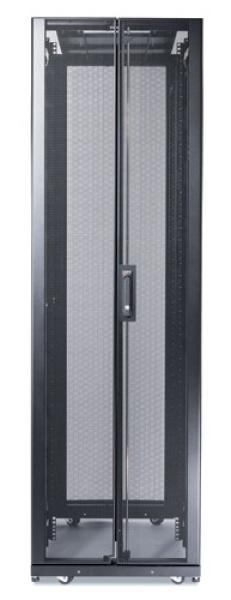 APC NetShelter SX 42U 600 mm široká x 1200 mm hlboká skriňa so strechou a bočnicami čierna1