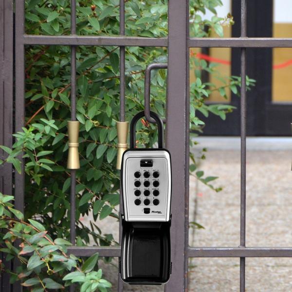 Master Lock Bezpečnostní schránka  5422EURD s okem1