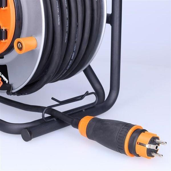 Solight prodlužovací přívod - na kovovém bubnu,  4 zásuvky,  40m kabel guma-neopren,  3x 2, 5mm2,  IP446