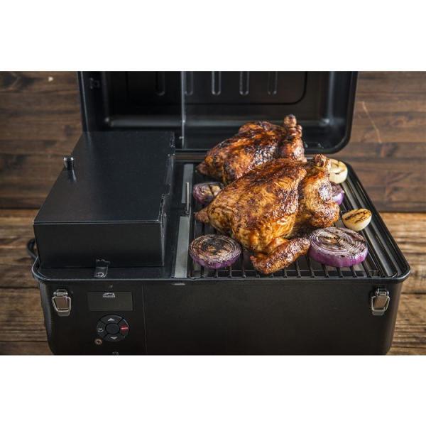 Traeger Ranger peletový gril9