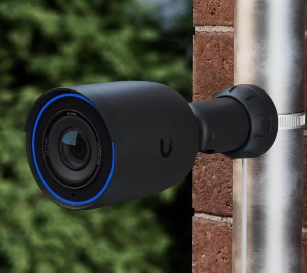 Ubiquiti UVC-G6-Pro-Bullet-B - UniFi Protect G6 Pro Bullet, čierna