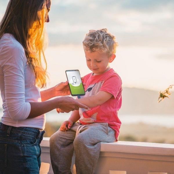 Heat it - ošetření bodnutí hmyzem pomocí smartphonu,  USB-C9