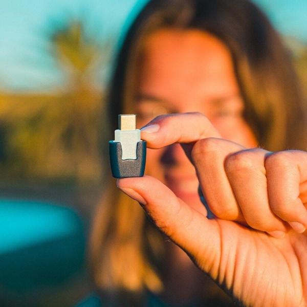 Heat it - ošetření bodnutí hmyzem pomocí smartphonu,  USB-C11