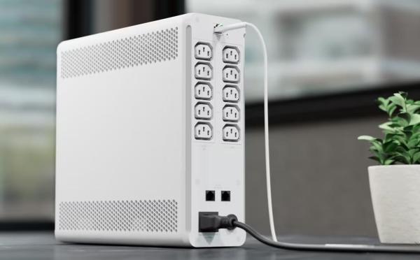 UBNT UniFi UPS Tower1
