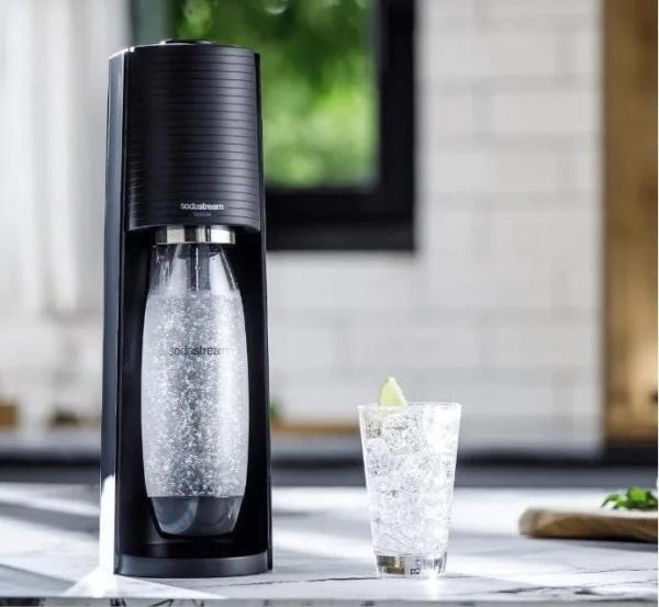 SodaStream Terra Black výrobník sody,  mechanický,  1l láhev SodaStream Fuse,  bombička s CO2,  černý3