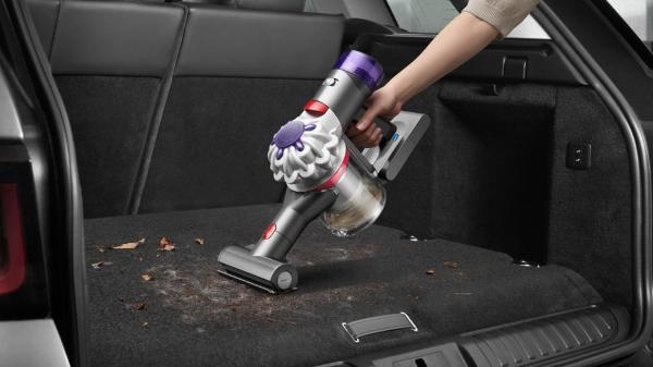Dyson Car+Boat ruční vysavač,  šedá/ fialová,  výdrž až 50 min,  2 Tier Radial,  sací výkon 115 aW,  plně utěsněná filtrace5