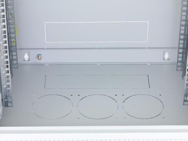 19" jednodielny rack TRITON 9U/ 400 mm,  odnímateľné bočné kryty7