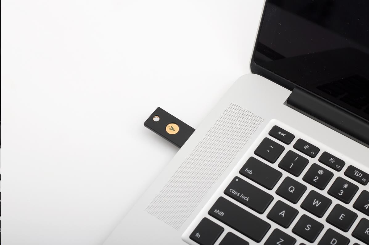 YubiKey 5 NFC - USB-A,  kľúč/ token s viacfaktorovou autentifikáciou (NFC),  podporou OpenPGP a Smart Card (2FA)5 