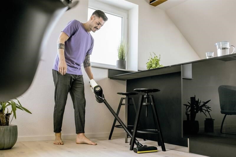 Karcher VC 4 Cordless myHome tyčový vysavač,  78 dB,  2 rychlosti provozu,  cyklónová technologie,  funkce Boost5 