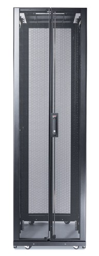 APC NetShelter SX 42U 600 mm široká x 1200 mm hlboká skriňa so strechou a bočnicami čierna1 
