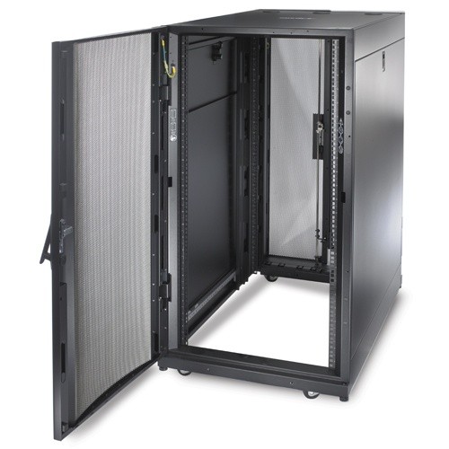 APC NetShelter SX 24U 600x1070 s bočnicami Blk2 