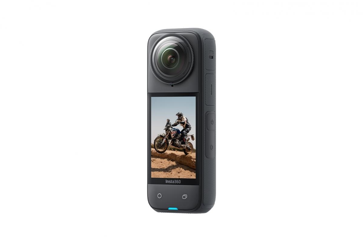 Insta360 X4 BMW limitovaná edice akční kamera,  8K /  30 fps,  4K/  až 100 fps,  6osý gyroskop,  360° záběr,  Active HDR5 