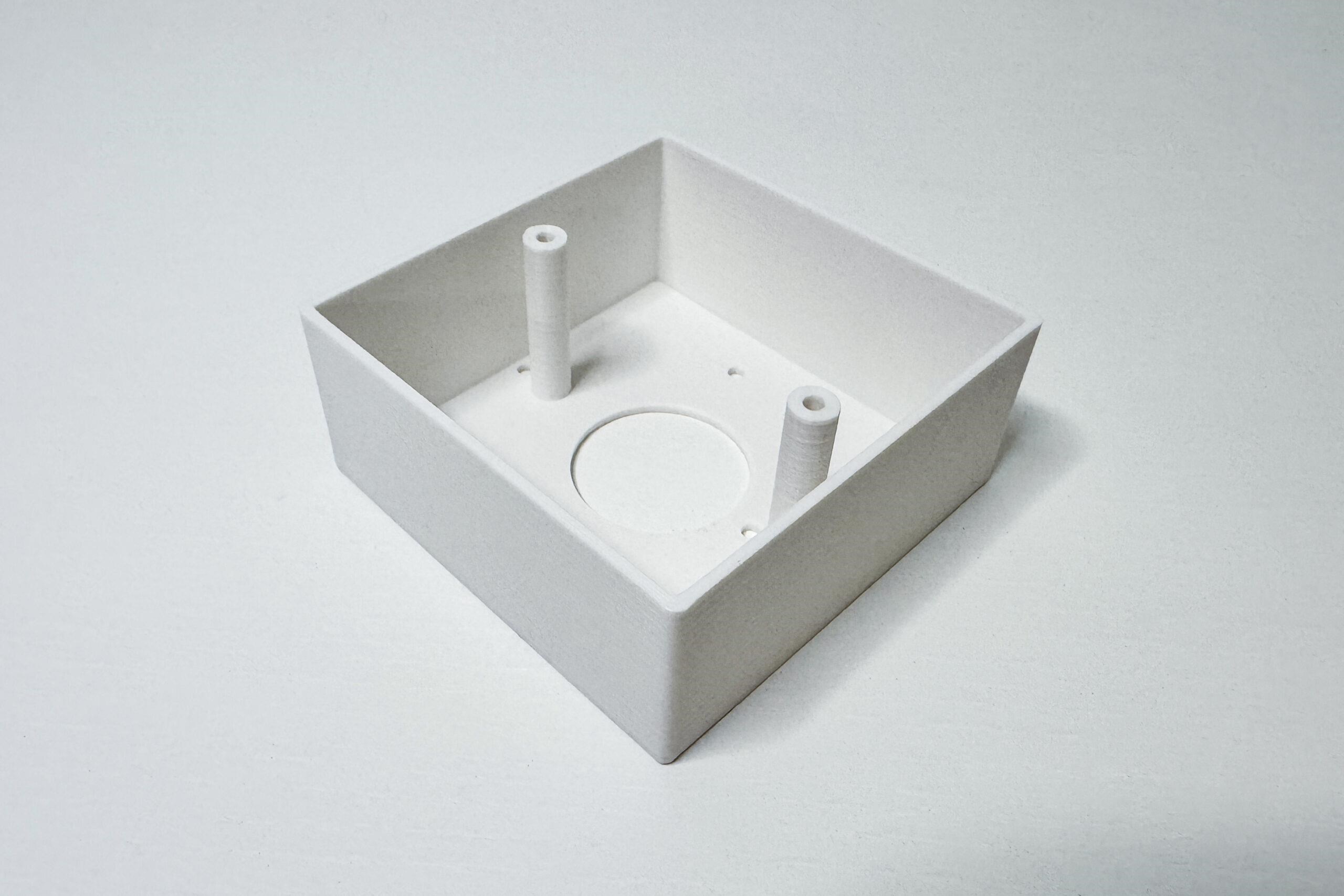 TP-Link D-EAPWALL2-C,  držák box pro upevnění na zeď EAP115-Wall,  EAP230-Wall,  EAP650-Wall,  Tapo S210,  Tapo S220,  bílý0 