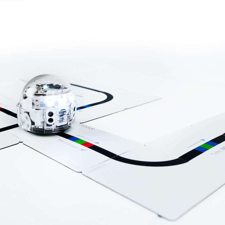 Ozobot sada magnetů s barevnými kódy pro ovládání rychlosti,  18 ks3 