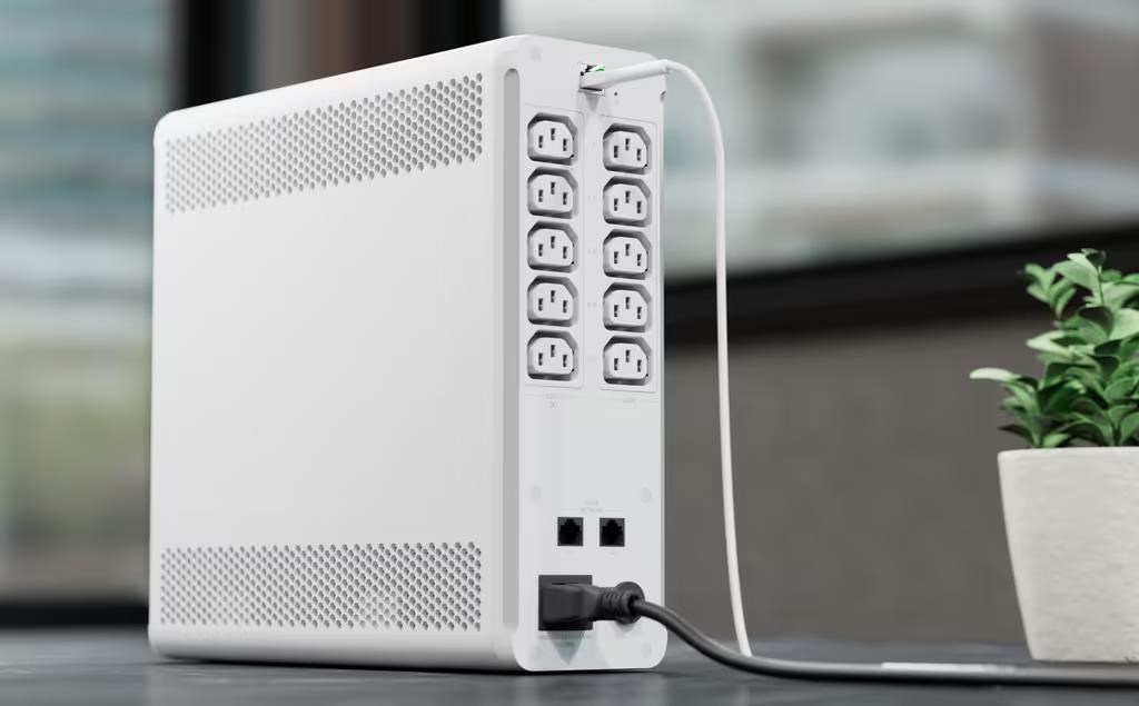 UBNT UniFi UPS Tower1 
