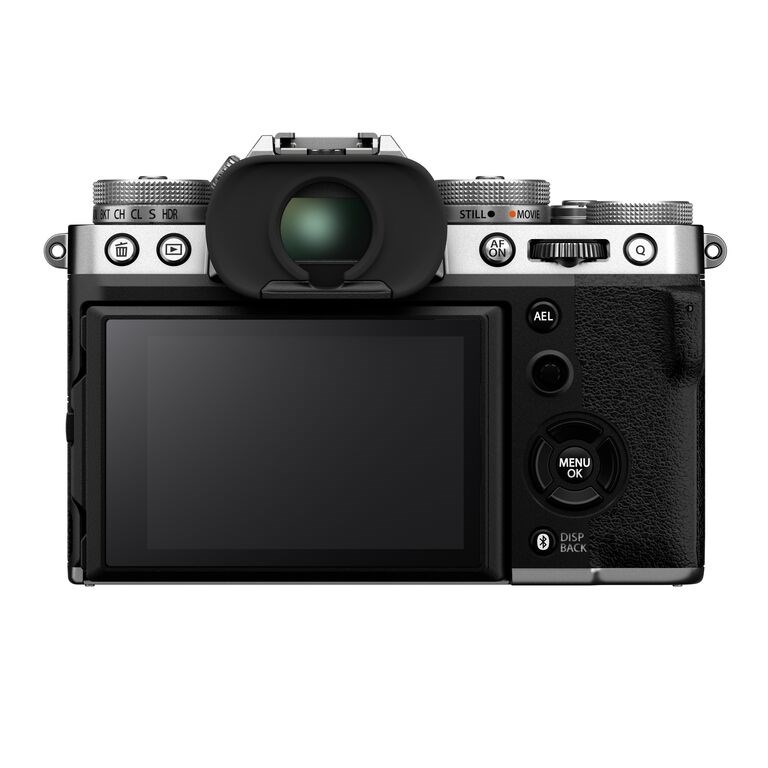 Fujifilm X-T5 + Fujinon XF16-80mm silver1 