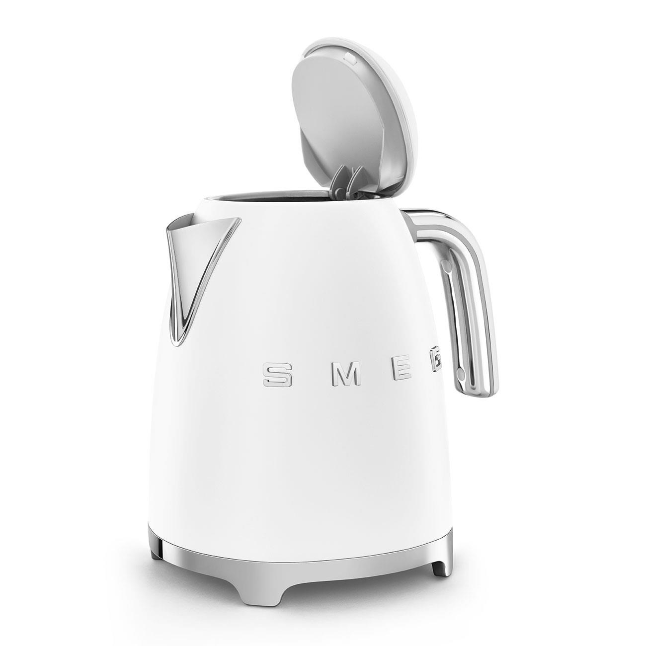 Smeg KLF03WHMEU,  rychlovarná konvice,  1, 7 l,  (7 šálků),  2400 W,  styl 50. let,  matná bílá6 