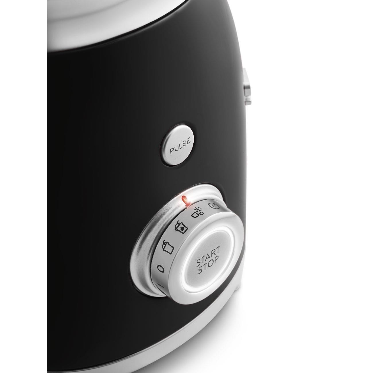 Smeg BLF03BLEU mixér,  800 W,  4 programy,  funkce pulse,  18000 RPM,  nerezové ostří,  Ice crush,  50"s Style,  černý6 