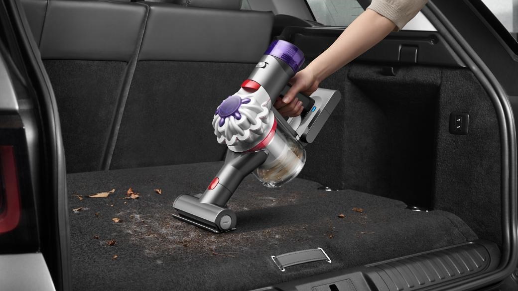 Dyson Car+Boat ruční vysavač,  šedá/ fialová,  výdrž až 50 min,  2 Tier Radial,  sací výkon 115 aW,  plně utěsněná filtrace5 