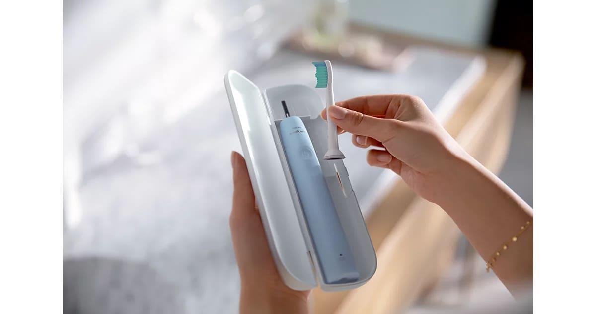 Philips Sonicare 2100 HX3651/ 12 sonický zubní kartáček,  světle modrý,  SmarTimer,  QuadPacer,  14denní výdrž2 