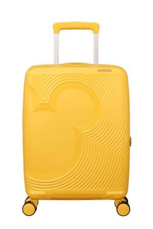 <p>American Tourister</ p>
<h4 class=