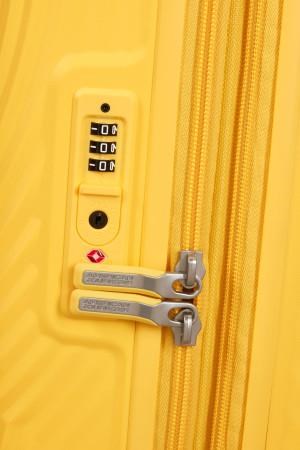 <p>American Tourister</ p>
<h4 class=