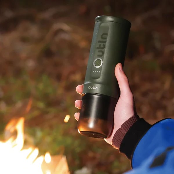 Outin Nano Prenosný espresso kávovar, farba lesná zelená8 