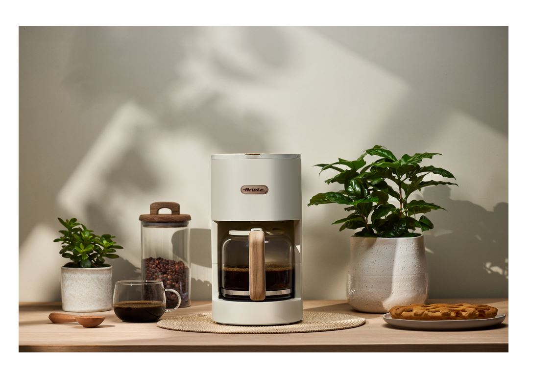 Ariete Breakfast Wood Drip Coffee Machine 1394/06, krémový1 