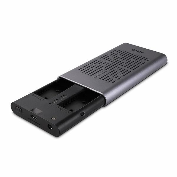 Lindy externý box / Adaptér USB 3.1 Typ C na 2x NVMe M.2 SSD HDD (B+M-key), Klonovanie,10Gbps, strieborný 