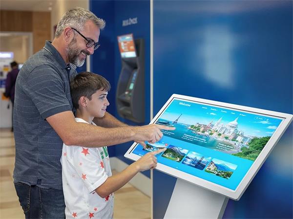 Prestigio Solutions IDS dotykový Indoor Kiosk  horiz. naklonený 43", 4K, Android 11: RK3399B/4GB/64GB, IR10 dotykov 