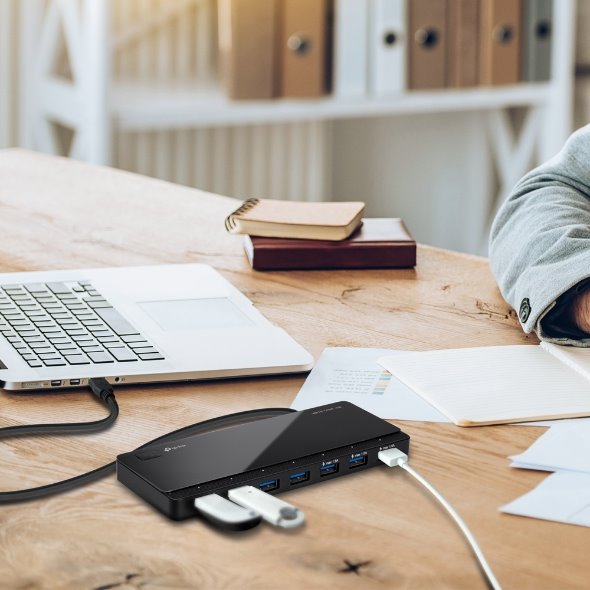USB 3.0 7-Port Hub SPEC: 7× USB 3.0 Ports, 3 of 7 Ports Designed for Fast Charging with Max 1.5A Output  FEATURE: Modern 