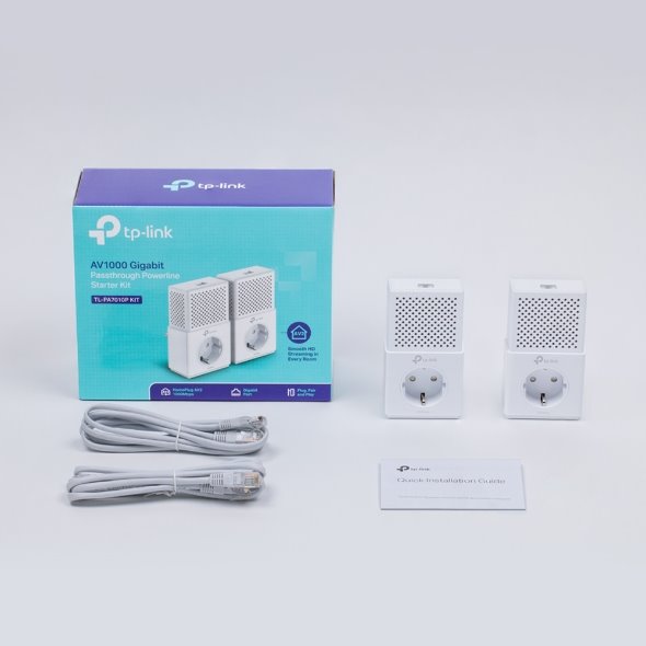 AV1000 Gigabit Passthrough Powerline Starter Kit KIT: 2× TL-PA7017P SPEED: 1000 Mbps Powerline SPEC: Broadcom CPU, 1× Gi 