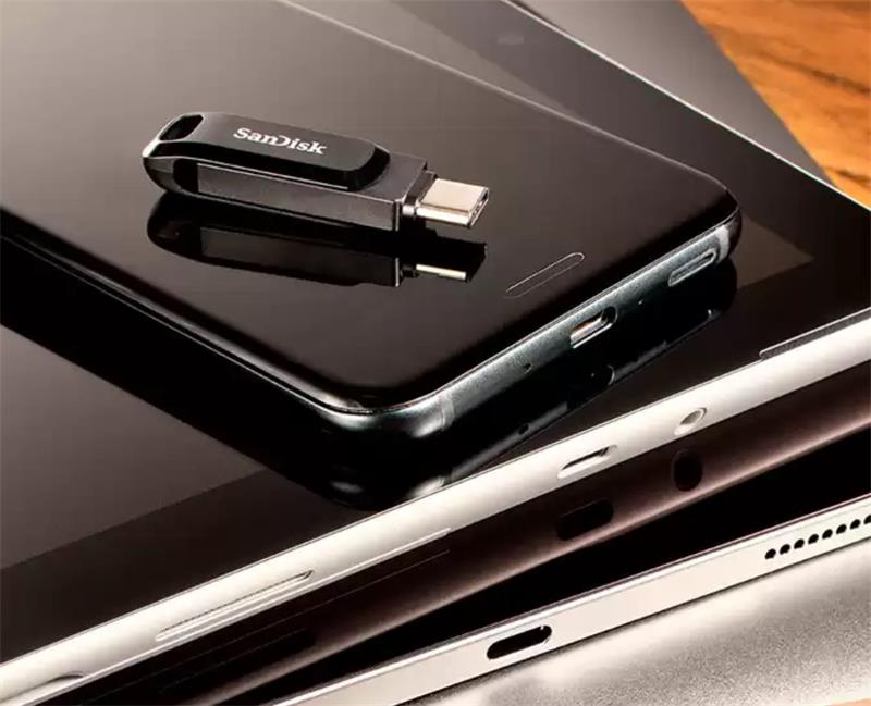 SanDisk Ultra Dual Drive Go 128GB USB-C black 